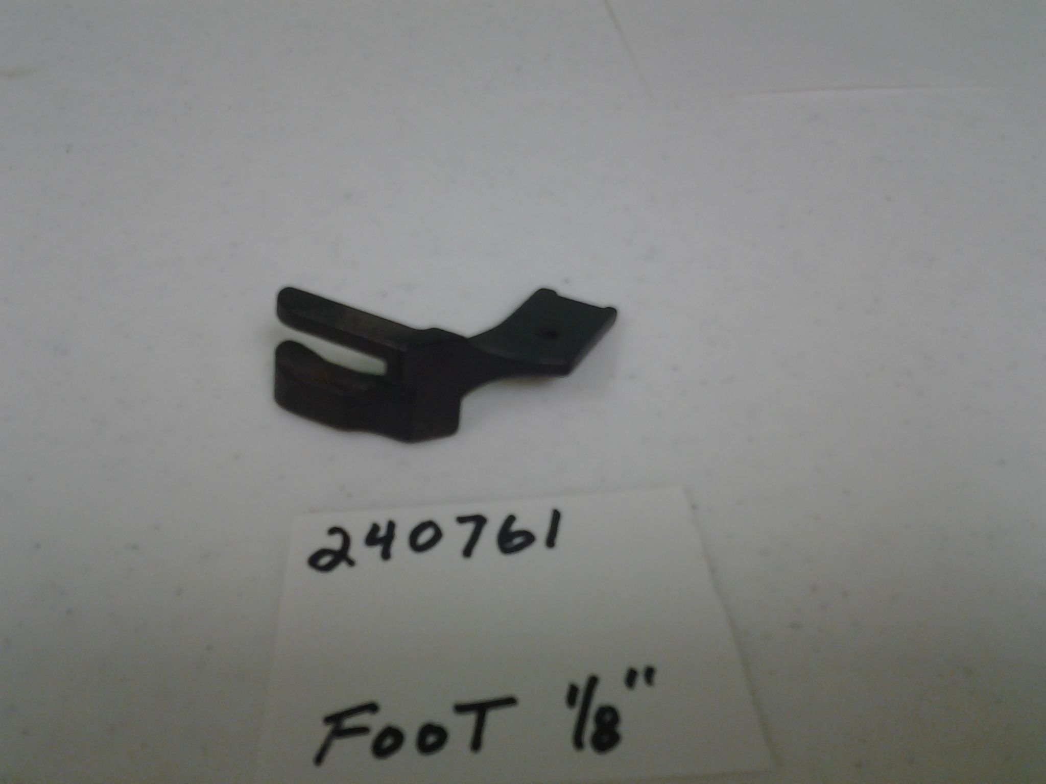Singer 240761 Welting Foot Outside 1/8" NEW